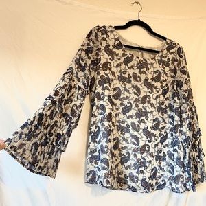 Luna Project Bell Sleeve Top